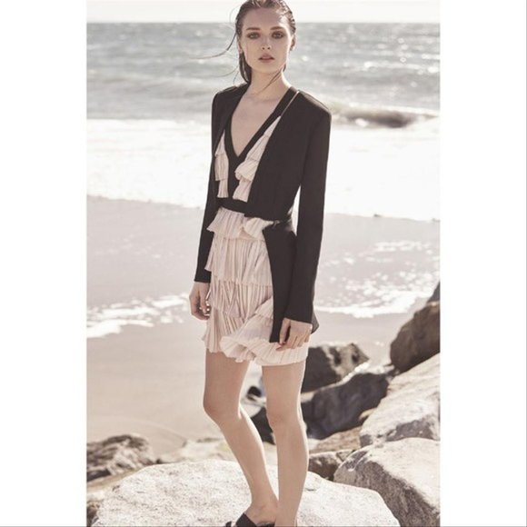 BCBGMaxAzria Derek Blazer/Jacket Blush Pink Color - Size XXS - Picture 4 of 5